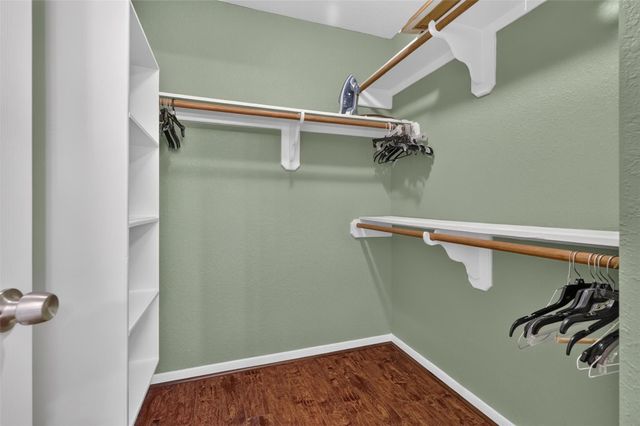 1306 N Gabriel River Circle, Sugar Land, TX 77478