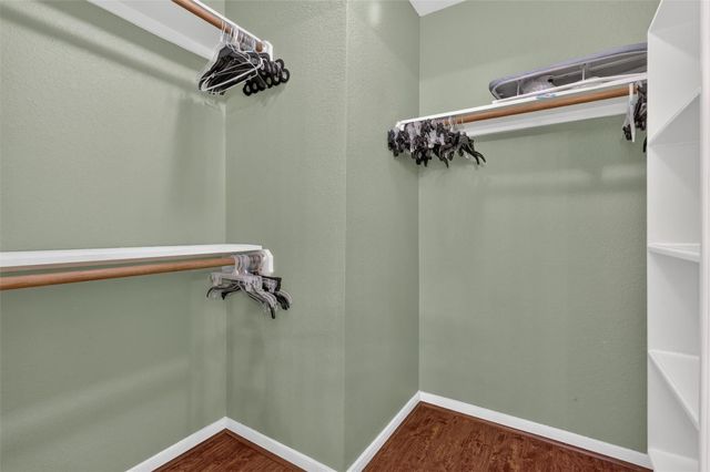 1306 N Gabriel River Circle, Sugar Land, TX 77478