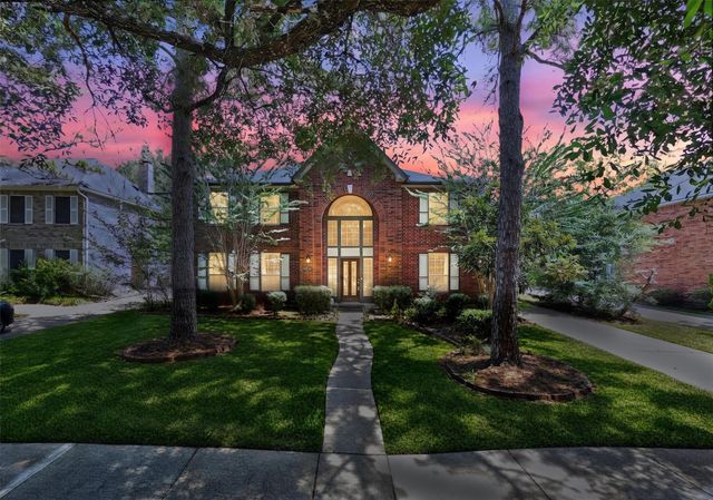 1306 N Gabriel River Circle, Sugar Land, TX 77478