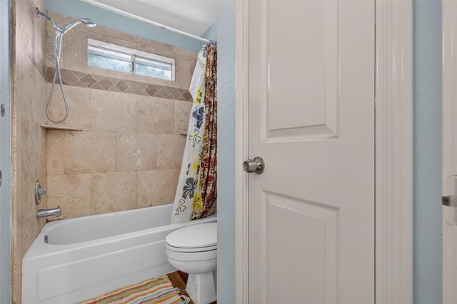 1306 N Gabriel River Circle, Sugar Land, TX 77478