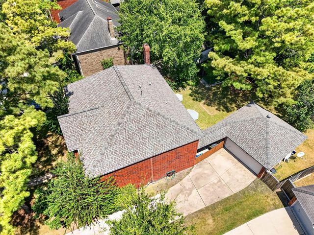 1306 N Gabriel River Circle, Sugar Land, TX 77478