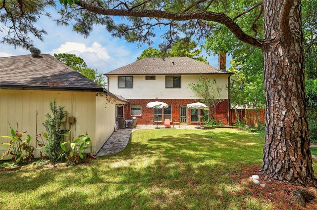 1306 N Gabriel River Circle, Sugar Land, TX 77478