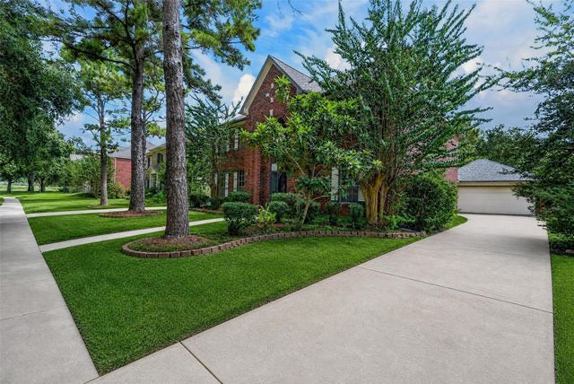 1306 N Gabriel River Circle, Sugar Land, TX 77478