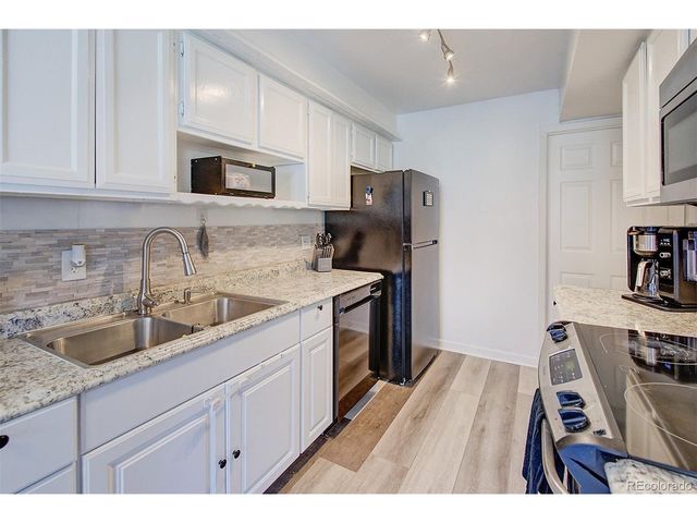 9906 Orangewood Dr, Thornton, CO 80260