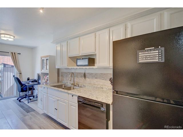 9906 Orangewood Dr, Thornton, CO 80260