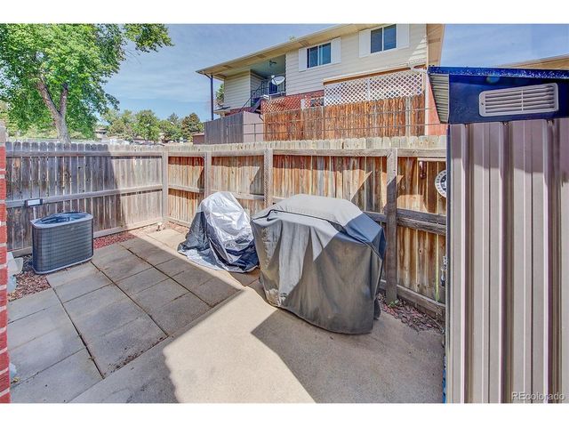 9906 Orangewood Dr, Thornton, CO 80260