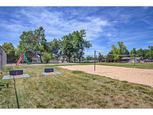 9906 Orangewood Dr, Thornton, CO 80260