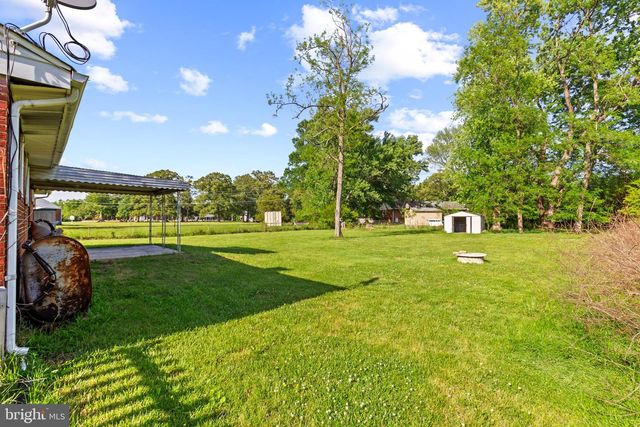 710 FARMINGTON RD W, Accokeek, MD 20607