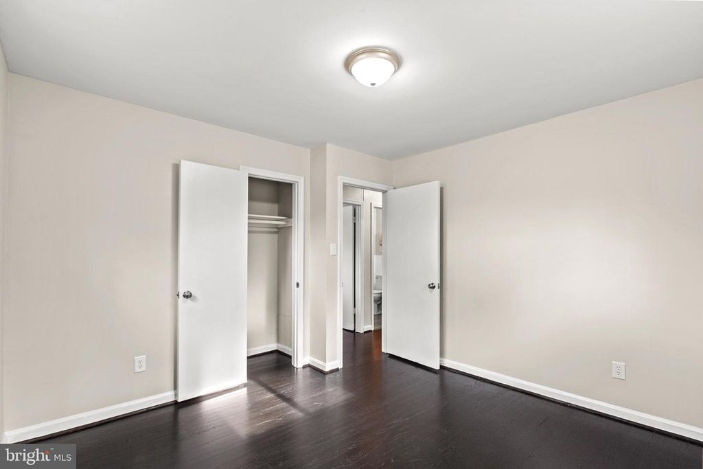 Image 23 of property listing at 710 FARMINGTON RD W, Accokeek, MD 20607