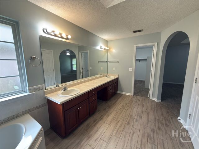 132 Marshview Drive, Richmond Hill, GA 31324