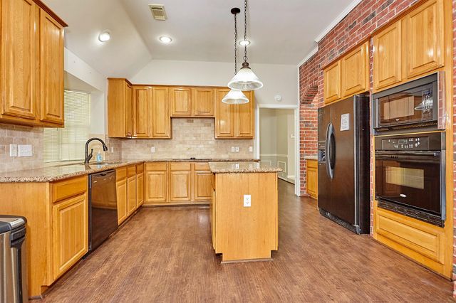 6734 Wildacre Drive, Sugar Land, TX 77479