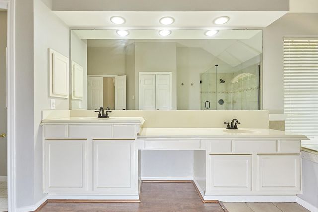 6734 Wildacre Drive, Sugar Land, TX 77479