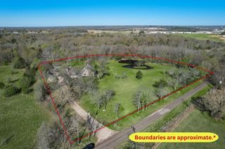 881 Vz County Road 2132, Canton, TX 75103