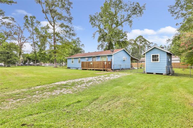 715 Big Deer Drive, Crosby, TX 77532