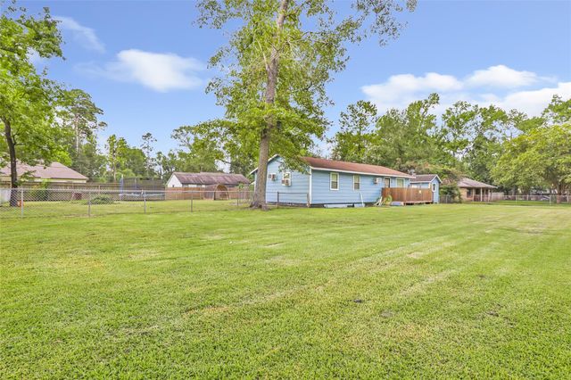 715 Big Deer Drive, Crosby, TX 77532