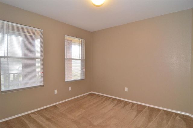 806 Municipal DR, Leander, TX 78641