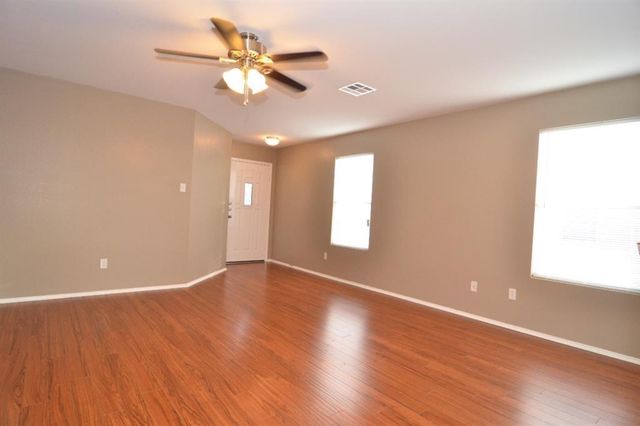 806 Municipal DR, Leander, TX 78641