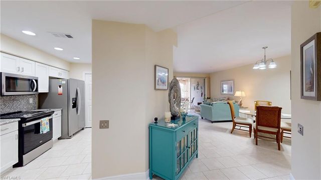 9100 Southmont CV # 104, Fort Myers, FL 33908