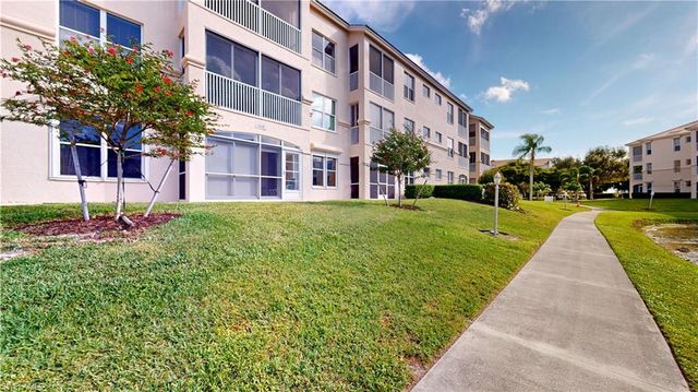9100 Southmont CV # 104, Fort Myers, FL 33908