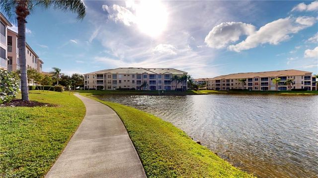 9100 Southmont CV # 104, Fort Myers, FL 33908