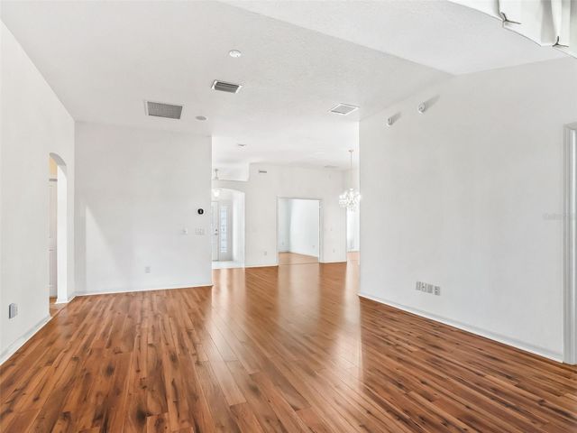 8061 SE 167TH HILLTOP LOOP, The Villages, FL 32162