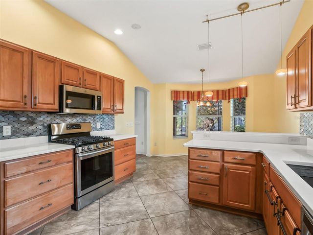 8061 SE 167TH HILLTOP LOOP, The Villages, FL 32162