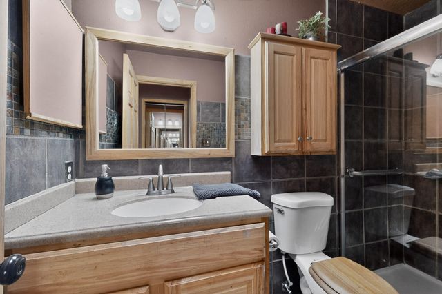 832 Monticello Park Drive SE, Rio Rancho, NM 87124