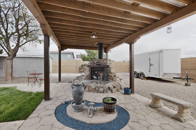 832 Monticello Park Drive SE, Rio Rancho, NM 87124