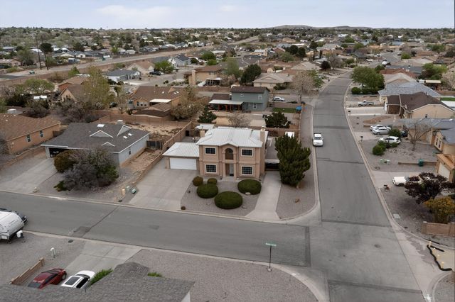 832 Monticello Park Drive SE, Rio Rancho, NM 87124