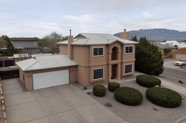 832 Monticello Park Drive SE, Rio Rancho, NM 87124