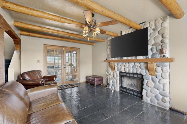 832 Monticello Park Drive SE, Rio Rancho, NM 87124