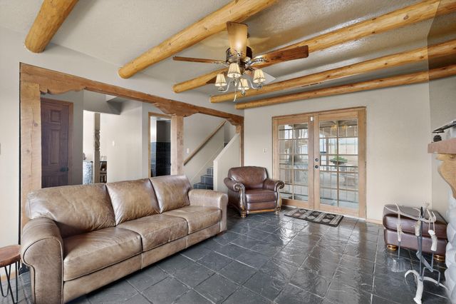 832 Monticello Park Drive SE, Rio Rancho, NM 87124