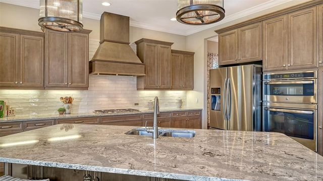 7504 WINDY HILL COVE, Lakewood Ranch, FL 34202