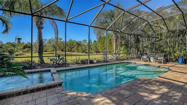 7504 WINDY HILL COVE, Lakewood Ranch, FL 34202