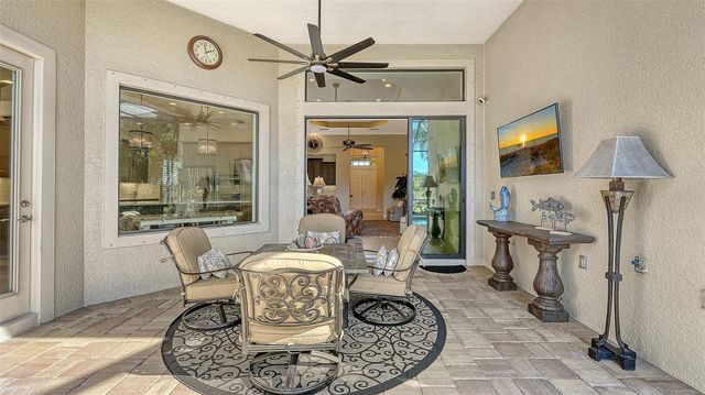 7504 WINDY HILL COVE, Lakewood Ranch, FL 34202