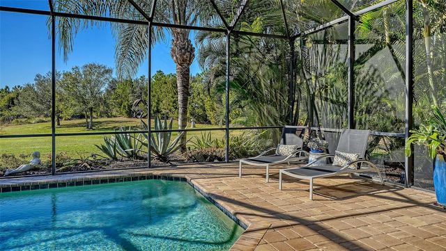 7504 WINDY HILL COVE, Lakewood Ranch, FL 34202