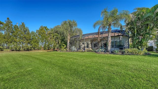 7504 WINDY HILL COVE, Lakewood Ranch, FL 34202