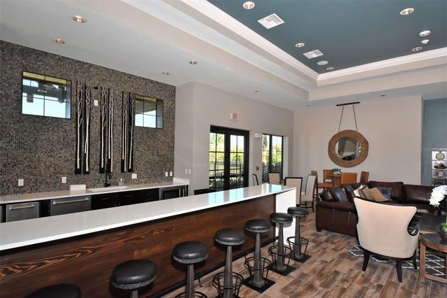 7504 WINDY HILL COVE, Lakewood Ranch, FL 34202