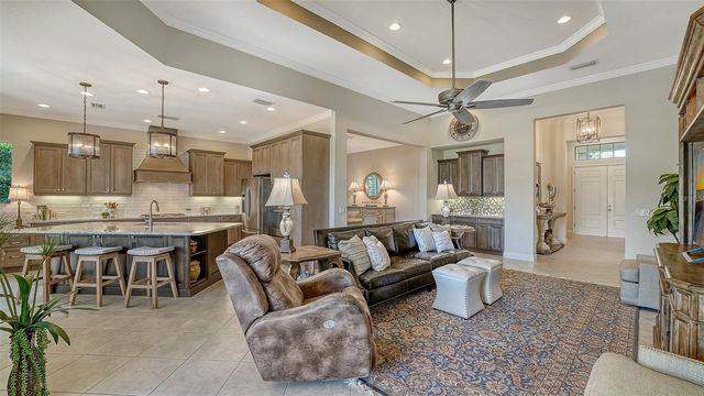 7504 WINDY HILL COVE, Lakewood Ranch, FL 34202