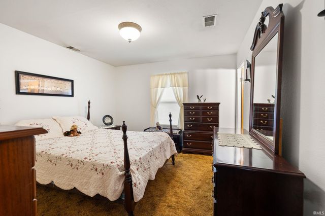 1109 Riga Avenue, Marion, IN 46952