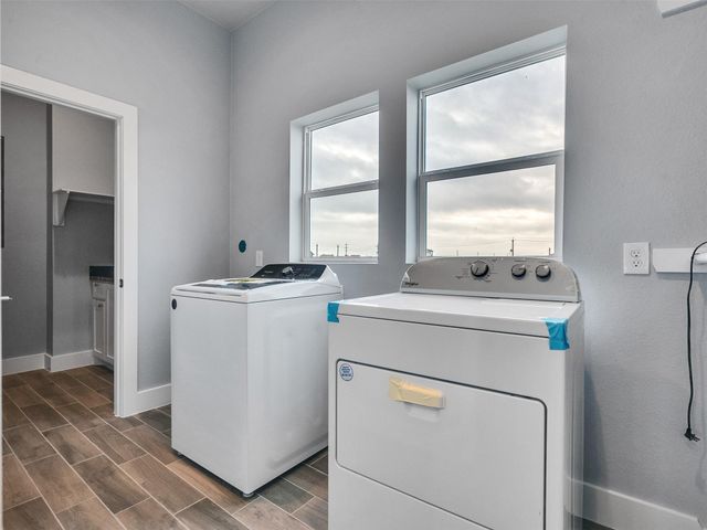 18809 Warrior Road, Galveston, TX 77554