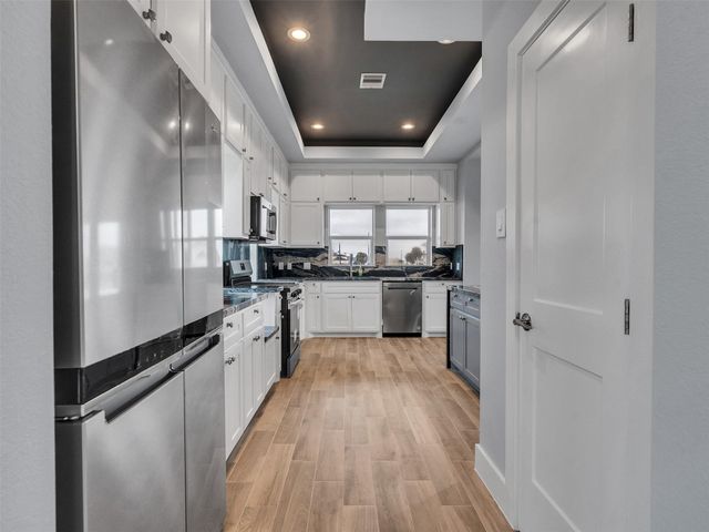 18809 Warrior Road, Galveston, TX 77554