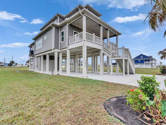 18809 Warrior Road, Galveston, TX 77554