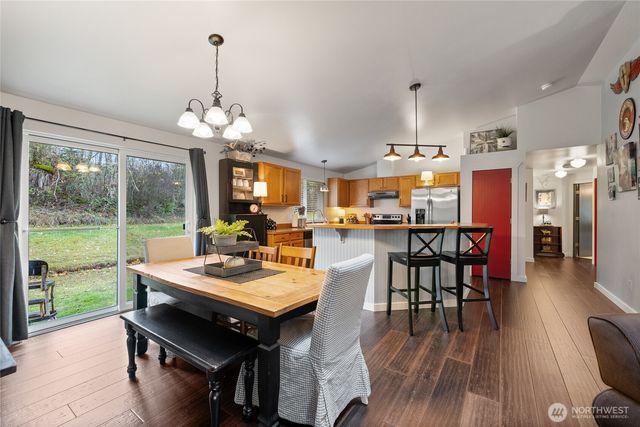 47655 138th Avenue E, Eatonville, WA 98328