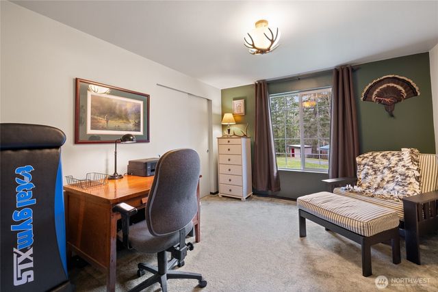 47655 138th Avenue E, Eatonville, WA 98328