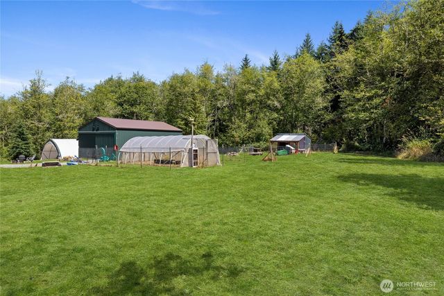 47655 138th Avenue E, Eatonville, WA 98328