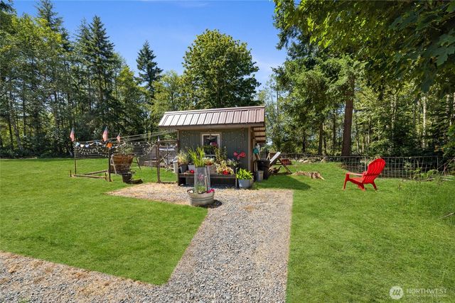 47655 138th Avenue E, Eatonville, WA 98328