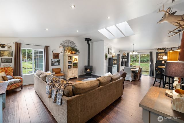 47655 138th Avenue E, Eatonville, WA 98328