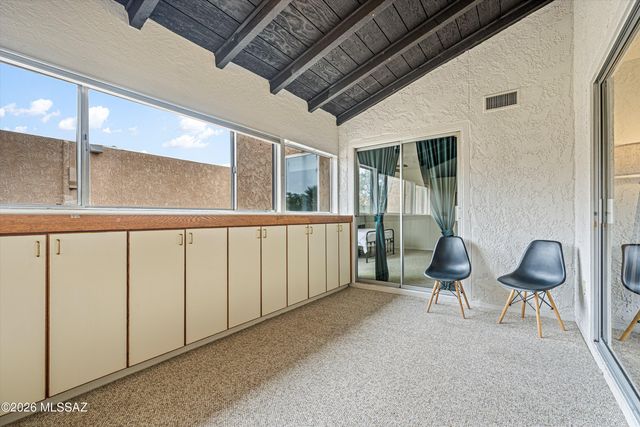 440 N Dodge Boulevard, Tucson, AZ 85716