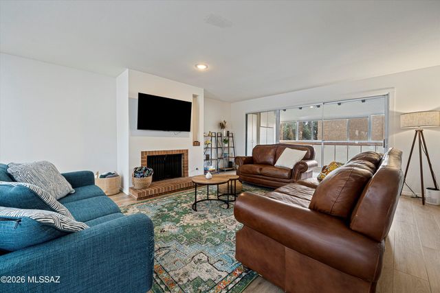 440 N Dodge Boulevard, Tucson, AZ 85716